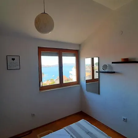 Mlakic Apartment